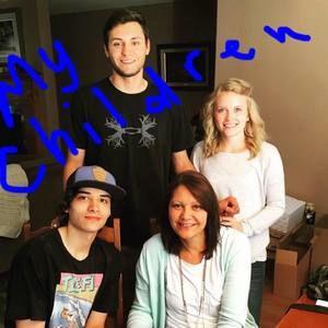 Meet your Posher, Cyndi